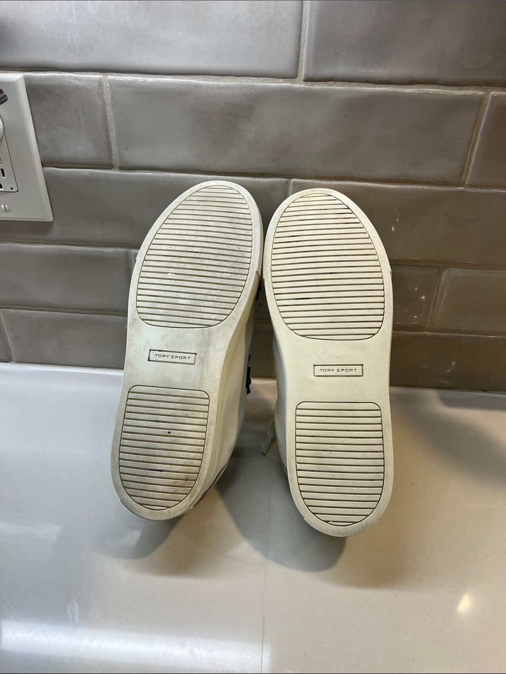 Tory Burch Sport White Leather Sneakers with Green Trim - Picture 7 of 8